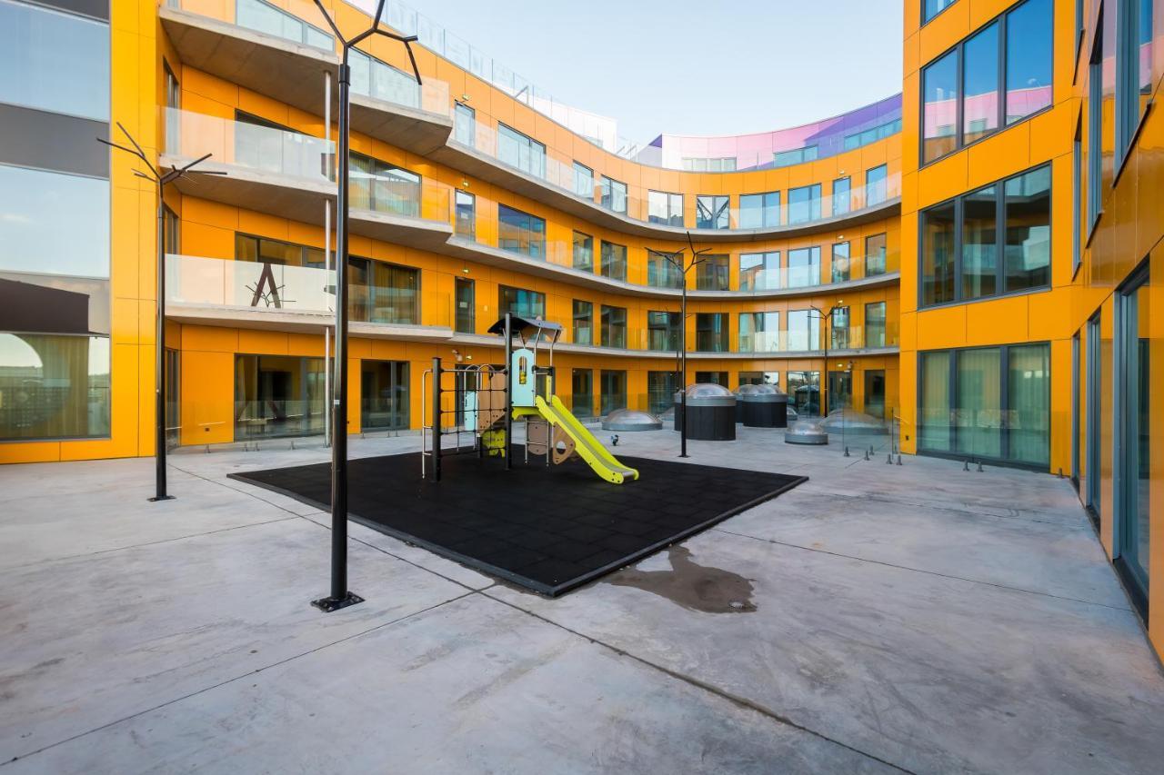 4Bdr Modern And Stylish Apartment Near Kadriorg With Free Parking Tallinn Exterior photo